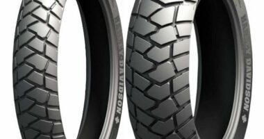 Michelin Scorcher Adventure - Kehitetty Harley-Davidsonin